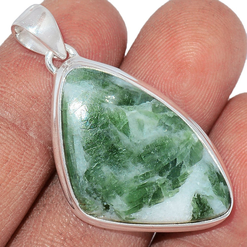 1.6" Green Tourmaline In Quartz Cabochon Pendants - GTCP87