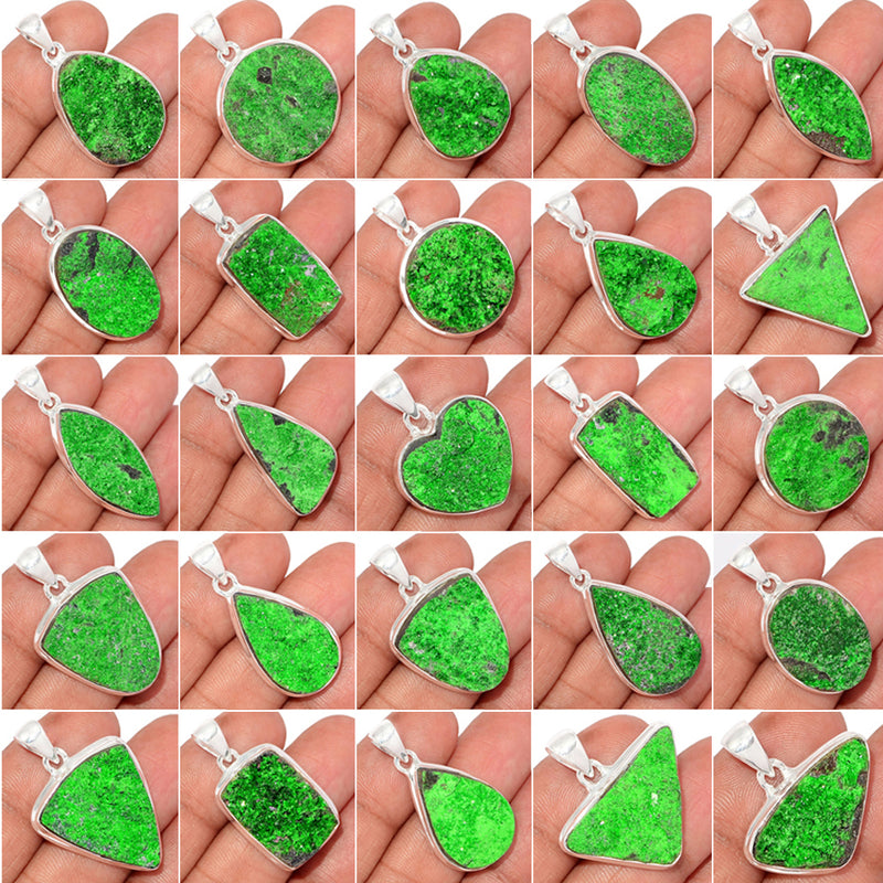250 Grams Mix Lot - Uvarovite Green Garnet Pendants - GUGGP1