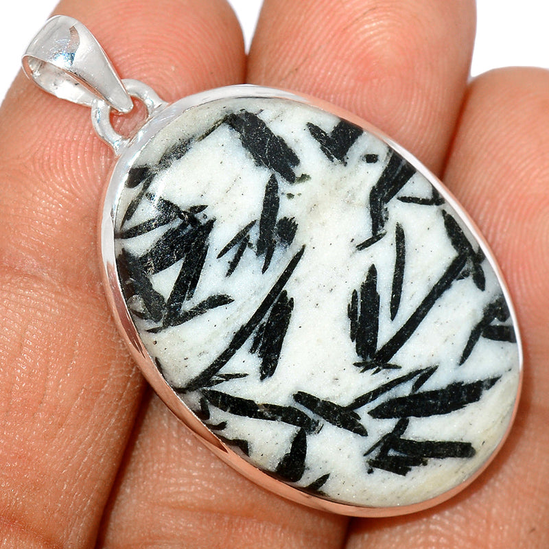 1.7" Hornblende Pendants - HRBP117