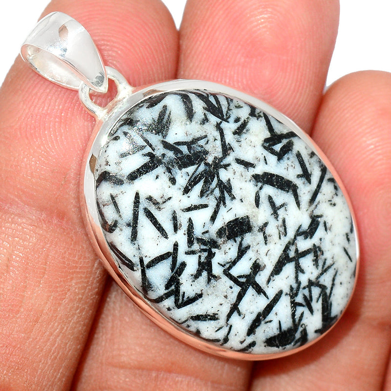 1.6" Hornblende Pendants - HRBP145