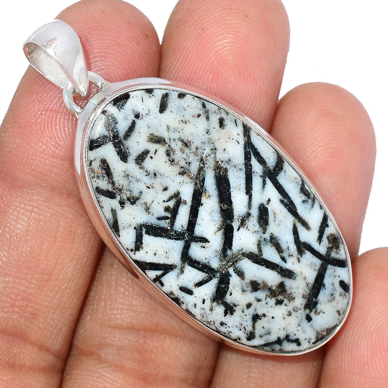 2.1" Hornblende Pendants - HRBP186