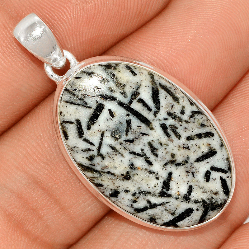 1.7" Hornblende Pendants - HRBP34