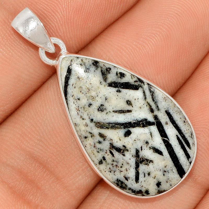 1.6" Hornblende Pendants - HRBP72