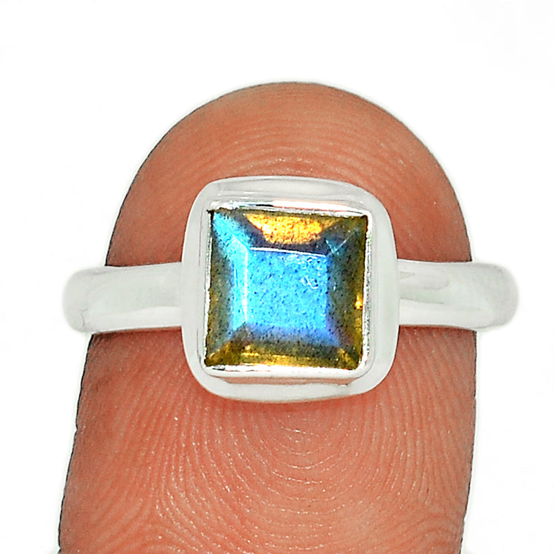 Labradorite Faceted Ring - LBFR1084