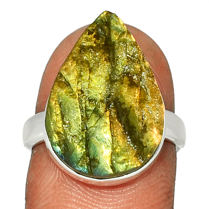 Labradorite Rough Ring - LBRR870