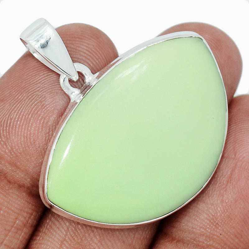 1.5" Citron Chrysoprase From Mint Chrysoprase Pendants - LMCP293