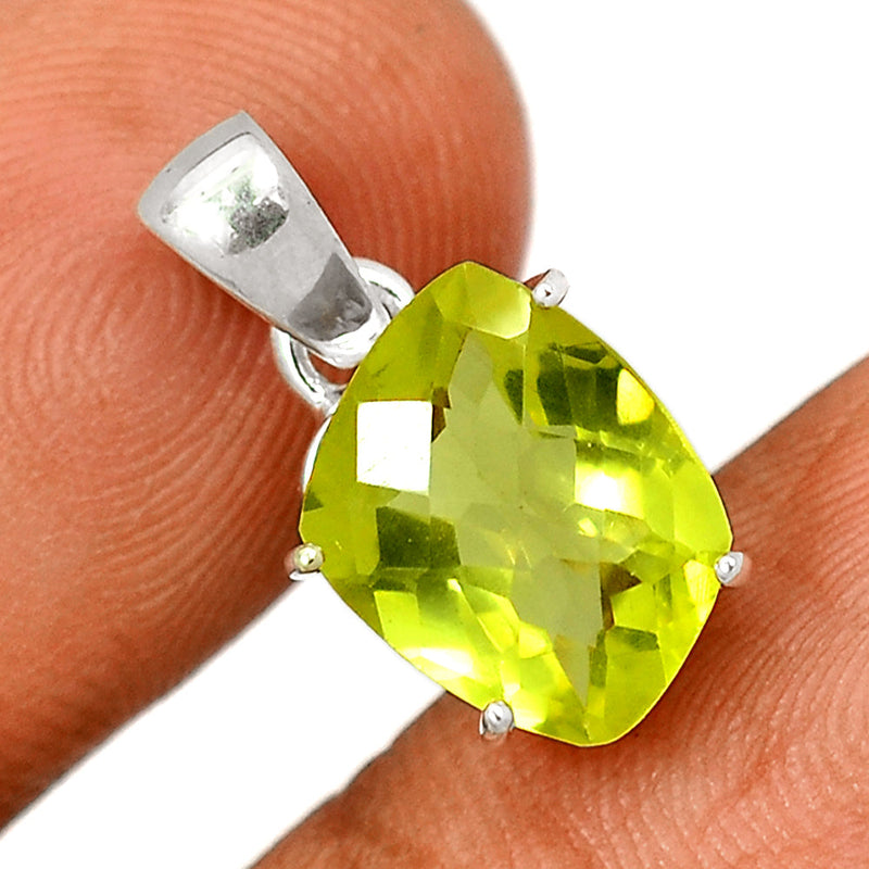 0.7" Claw - Lemon Topaz Pendants - LMTP470