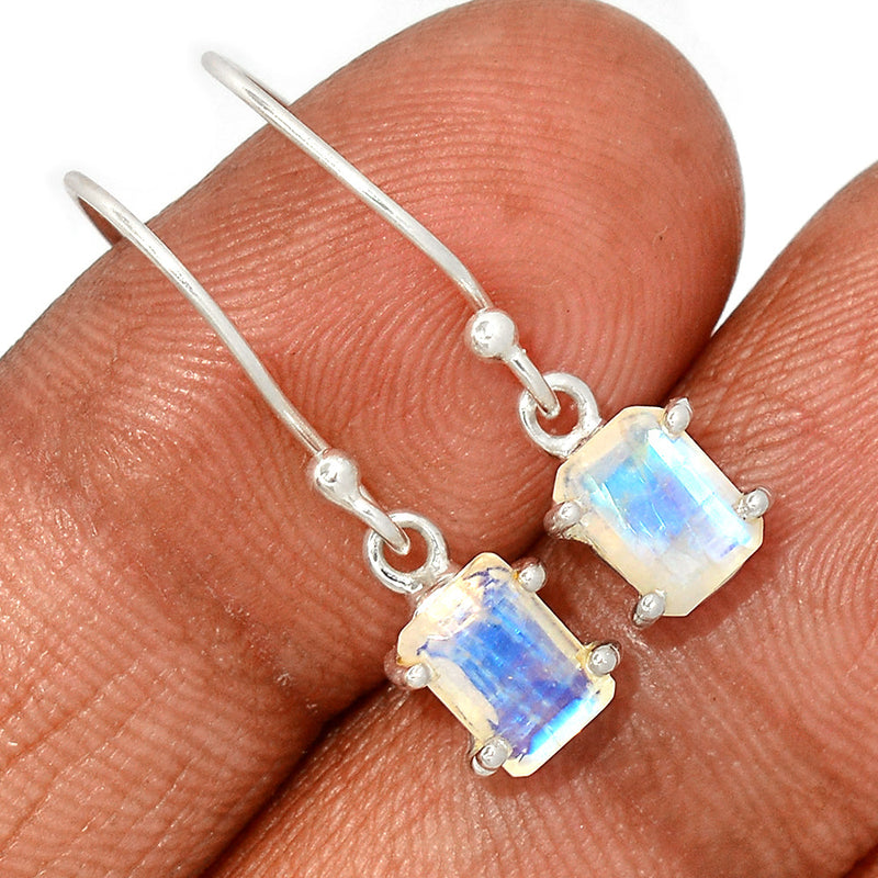 1" Claw - Moonstone Faceted Earrings - MNFE446