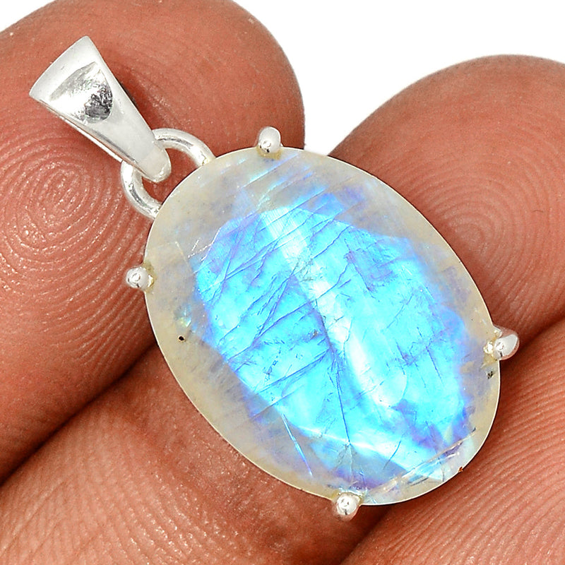 1.1" Claw - Moonstone Faceted Pendants - MNFP1706