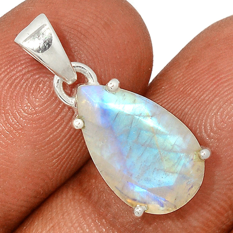 1.1" Claw - Moonstone Faceted Pendants - MNFP1710