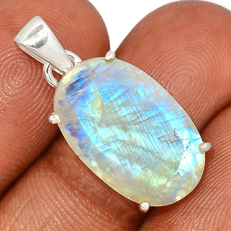 1.1" Claw - Moonstone Faceted Pendants - MNFP1716