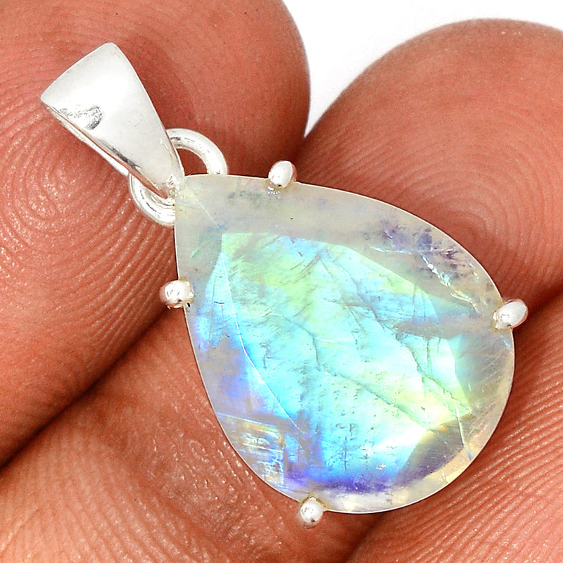 1.1" Claw - Moonstone Faceted Pendants - MNFP1719