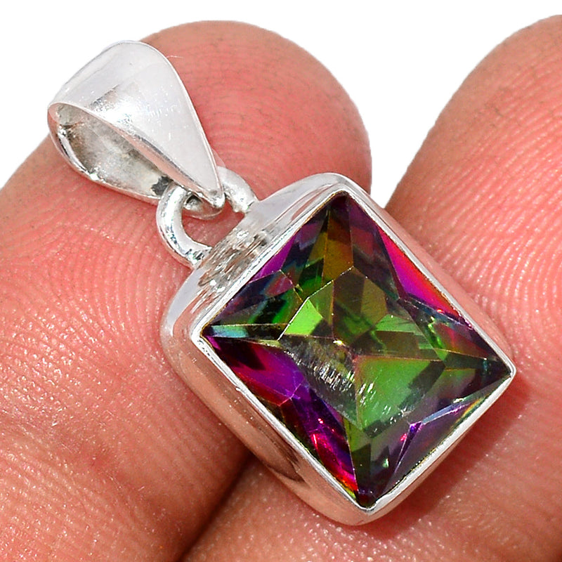 0.8" Mystic Topaz Pendants - MYSP642