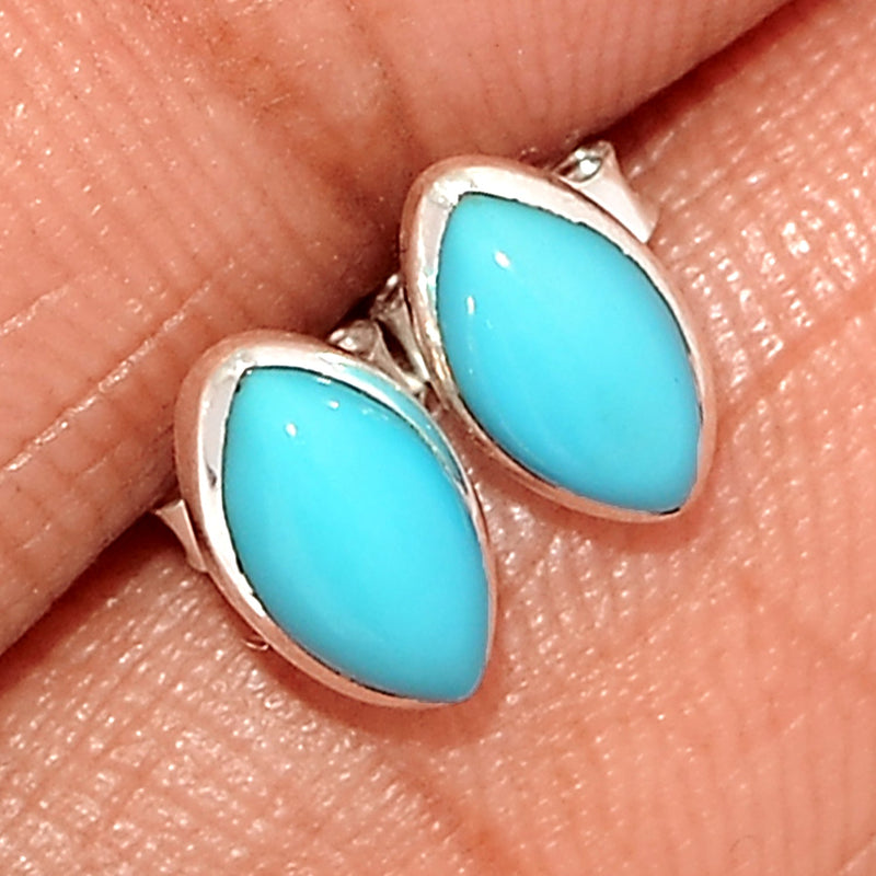 Natural Kingman Turquoise Studs - NKTS26