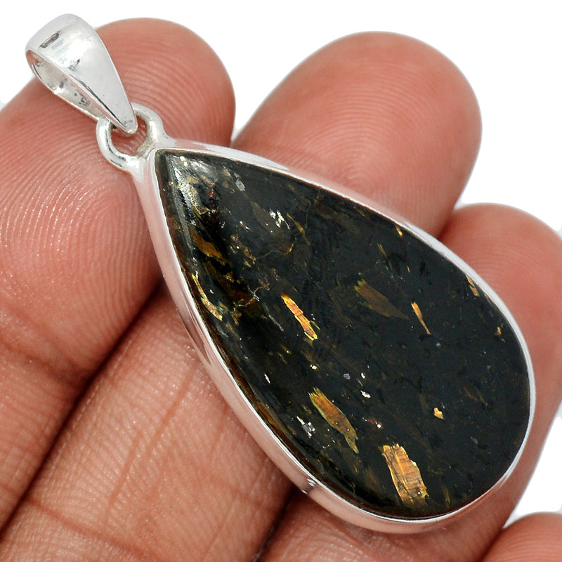 1.8" Nuummite Pendants - NUMP435