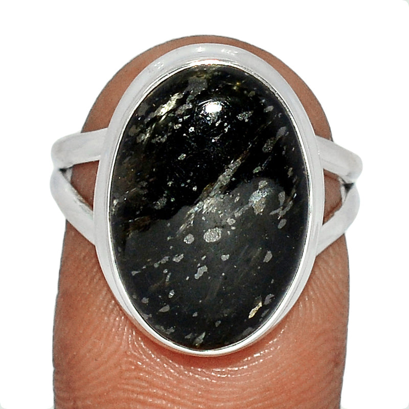 Nuummite Ring - NUMR232