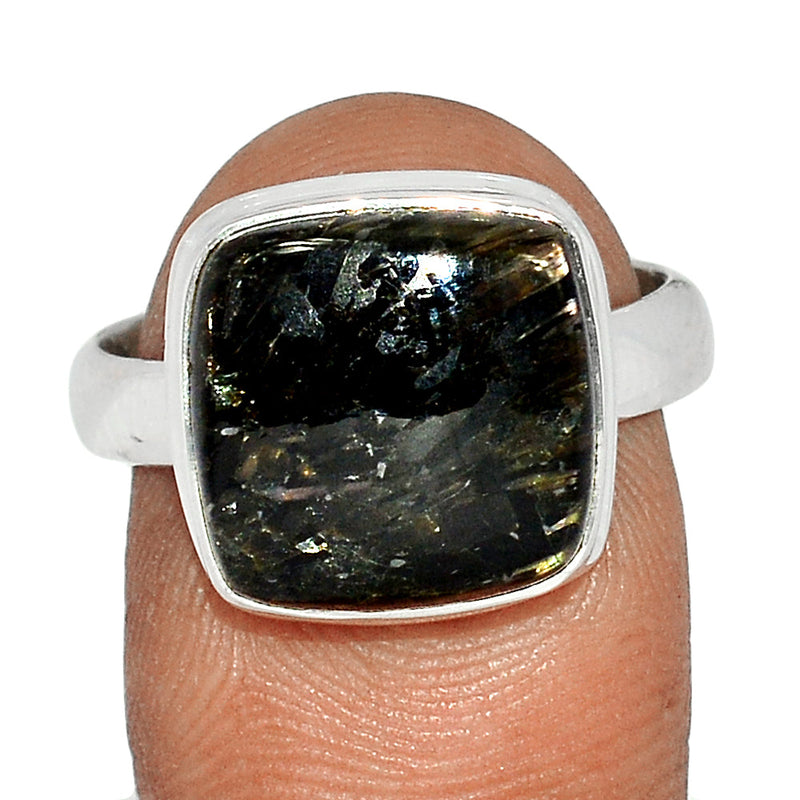 Nuummite Ring - NUMR273