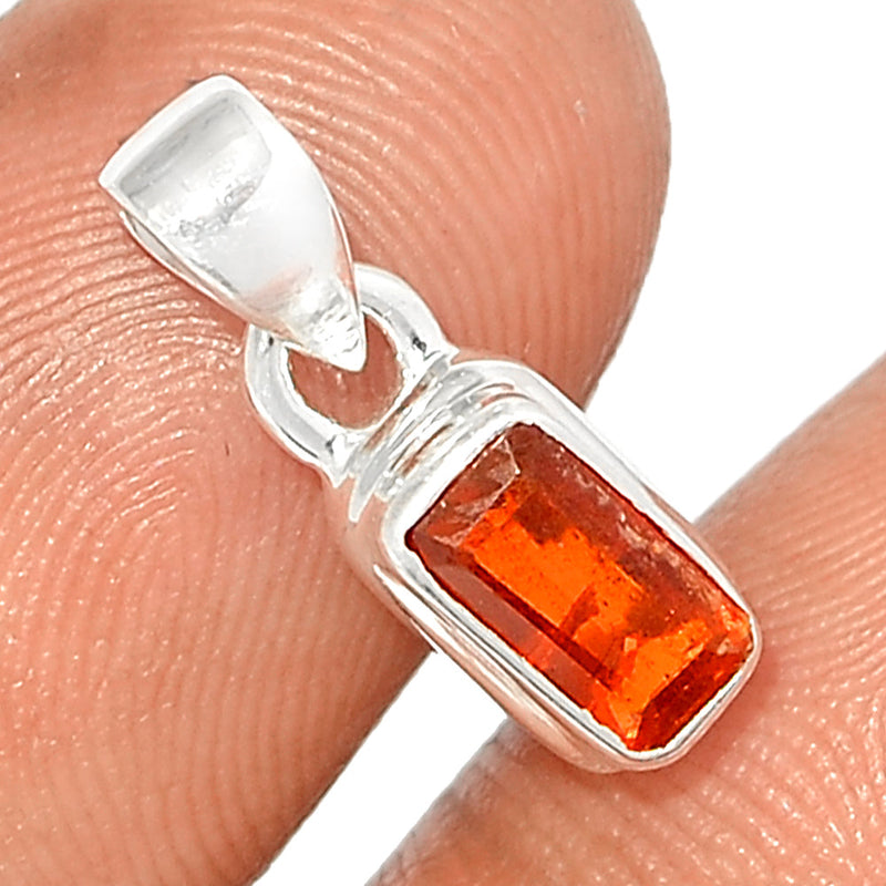 0.7" Orange Kyanite Faceted Pendants - OKFP105