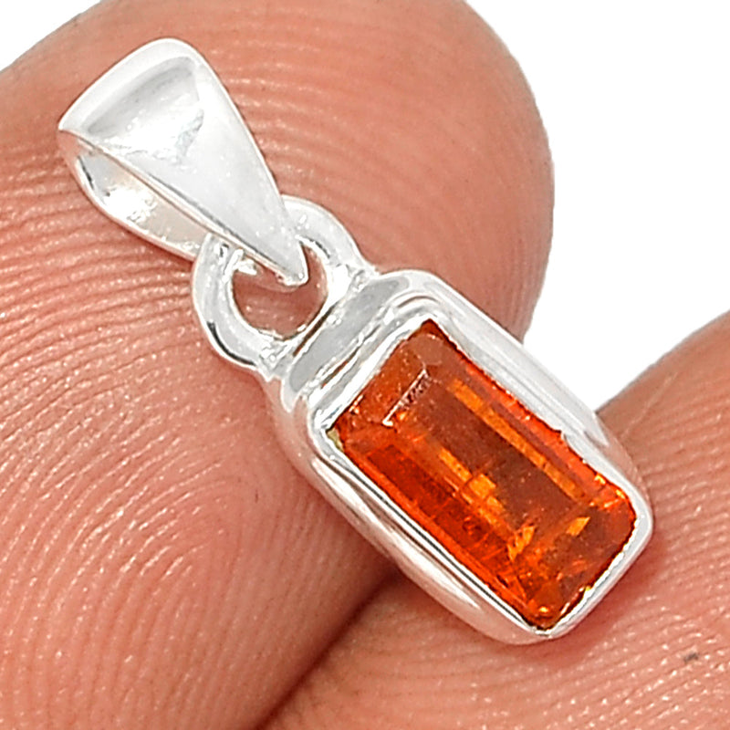 0.7" Orange Kyanite Faceted Pendants - OKFP110