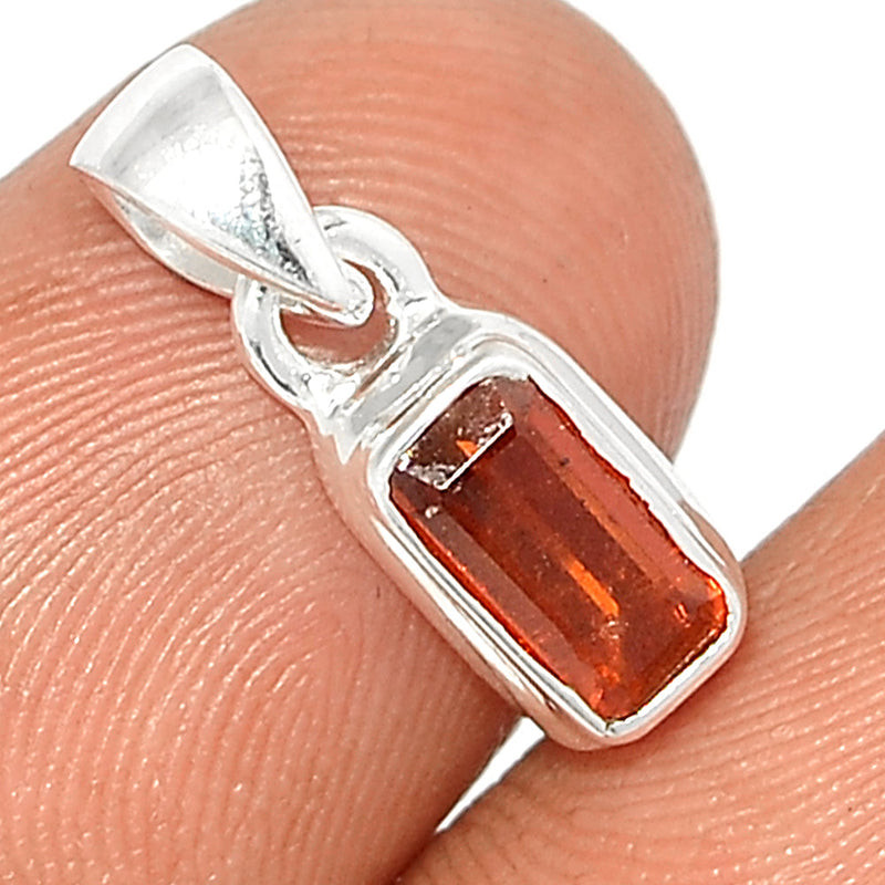 0.7" Orange Kyanite Faceted Pendants - OKFP87