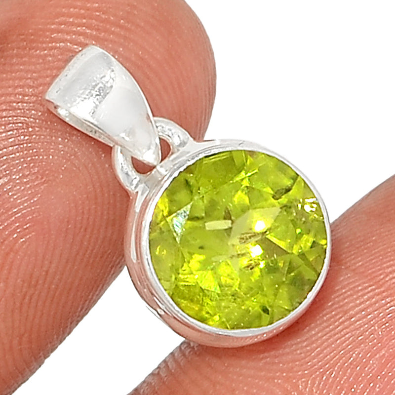 0.7" Peridot Pendants - PDTP406