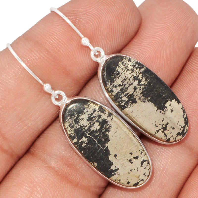 1.6" Lip Setting - Pyrite In Magnetite (Healer&