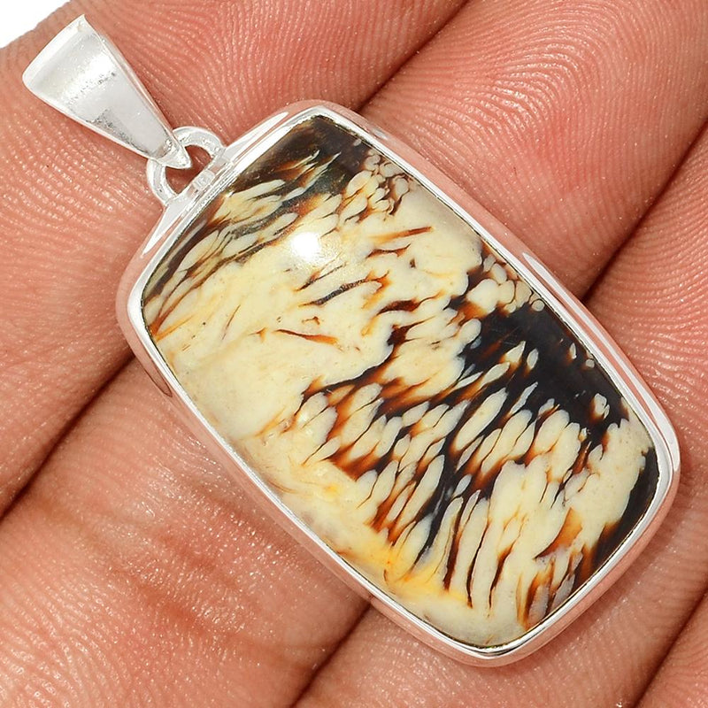 1.7" Peanut Wood Pendants - PTWP187
