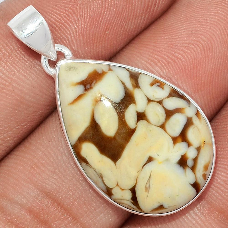 1.5" Peanut Wood Pendants - PTWP256