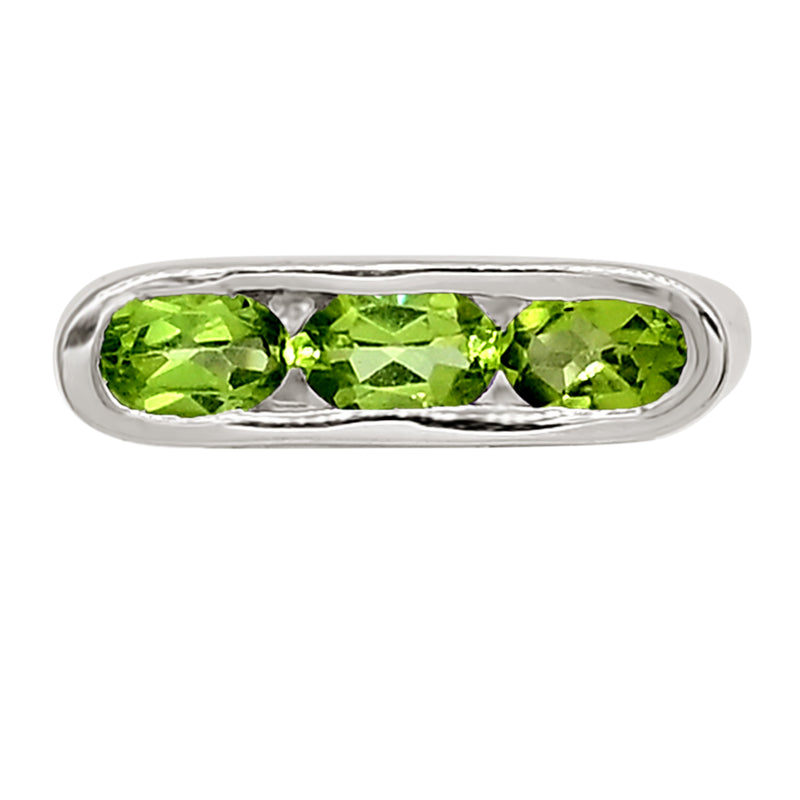 6*4 MM Oval - Peridot Silver Ring - R5029P