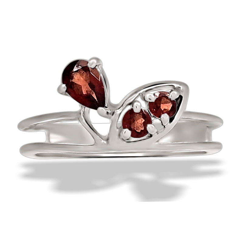 6*4 MM Pear - Garnet Faceted Silver Ring - R5061G