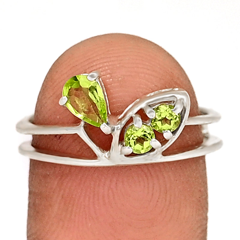6*4 MM Pear - Peridot Silver Ring - R5061P
