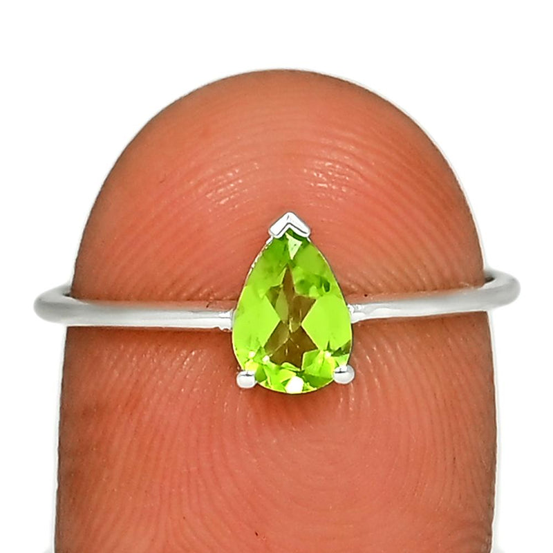 7*5 MM Pear - Peridot Silver Ring - RBC301-P Catalogue
