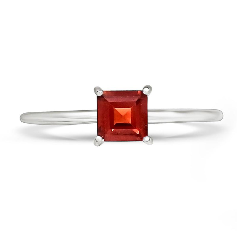 5*5 MM Square - Garnet Faceted Ring - RBC302-G Catalogue
