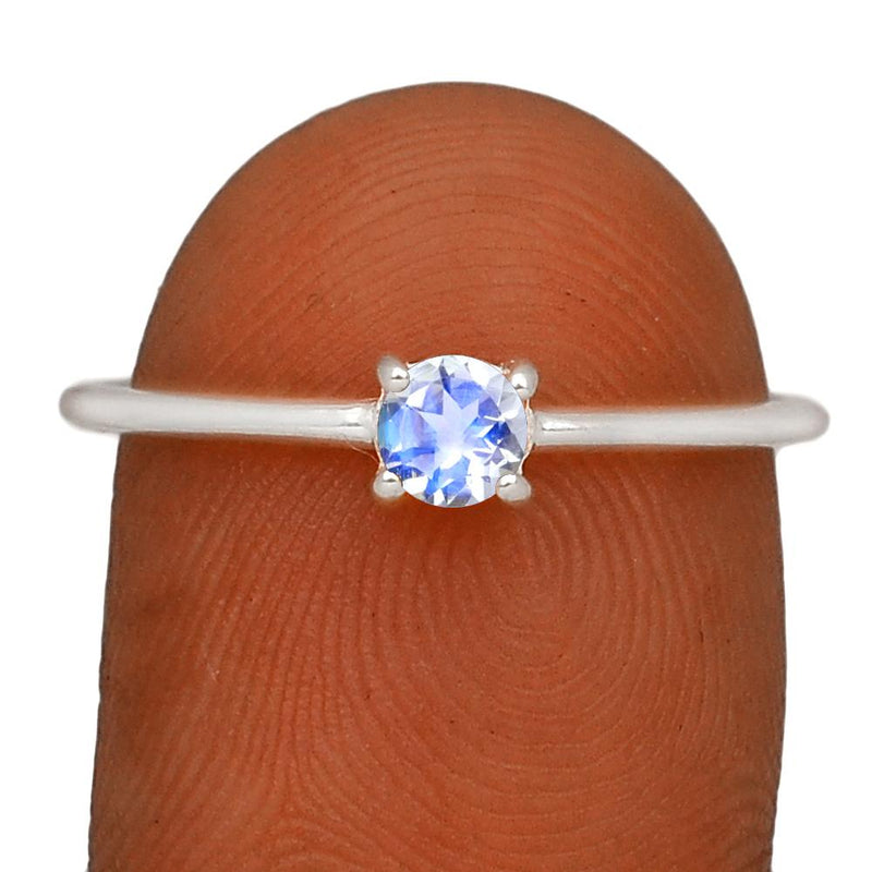 5*5 MM Round - Rainbow Moonstone Faceted Ring - RBC306-RMF Catalogue
