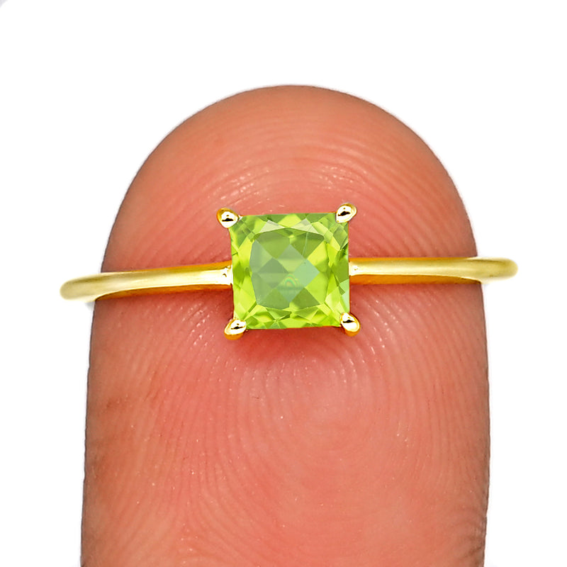 4*4 MM Square - 18k Gold Vermeil - Peridot Ring - RBC310G-P Catalogue