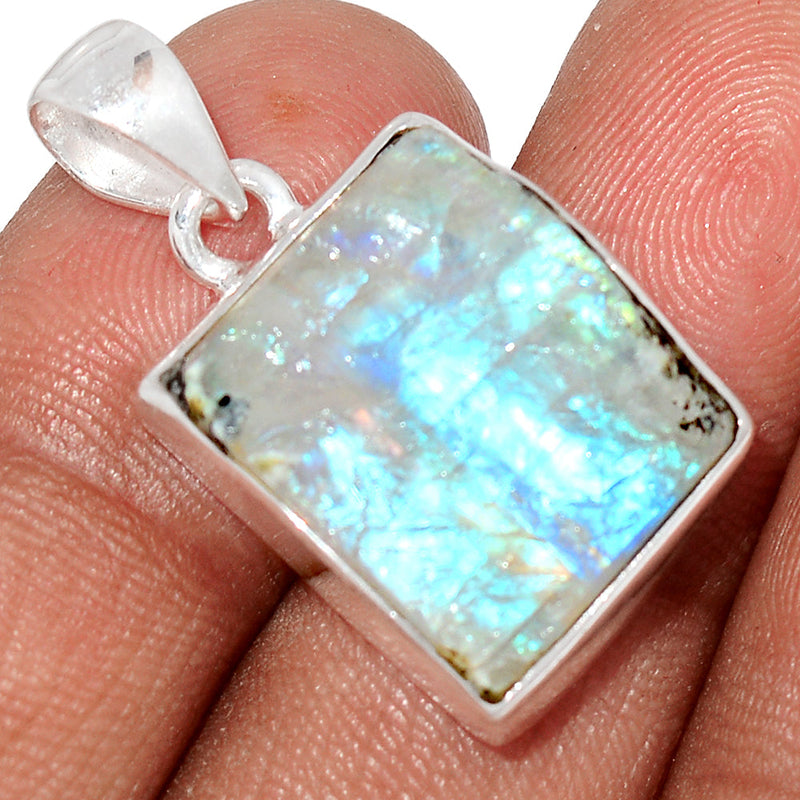 1.2" Rainbow Moonstone Rough Pendants - RMRP765