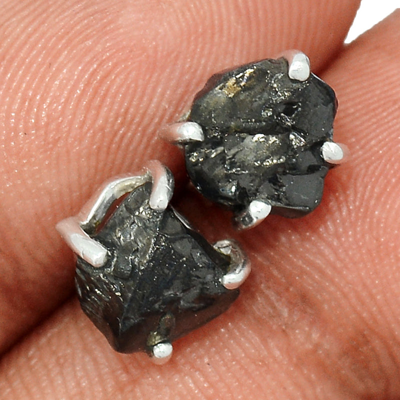 Claw - Shungite Studs - SNGS163