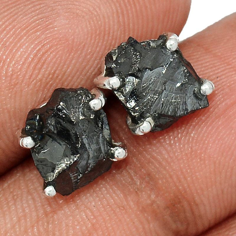 Claw - Shungite Studs - SNGS177