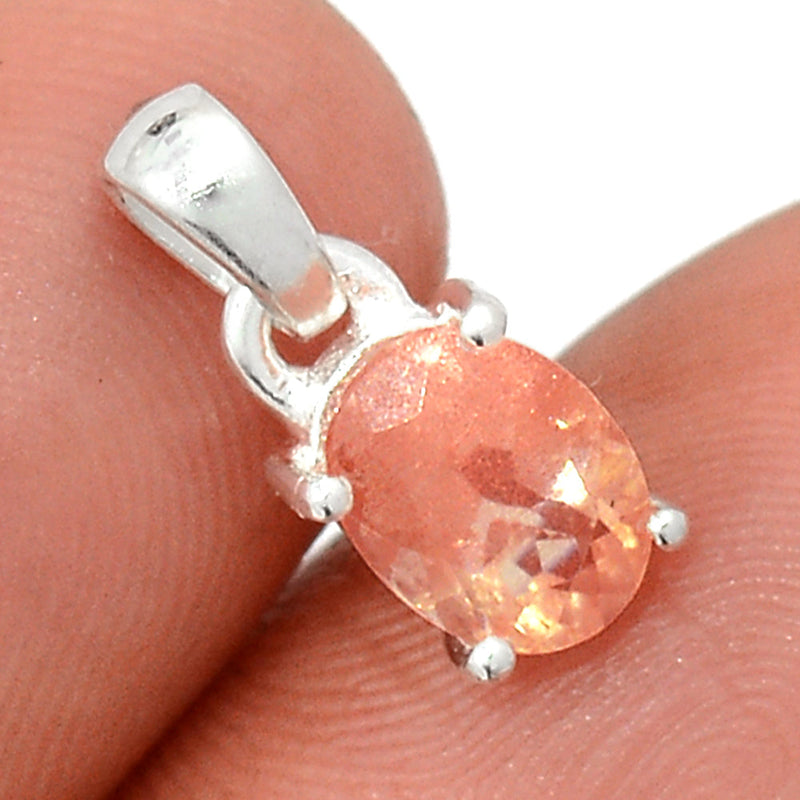 0.6" Claw - Sunstone Faceted Pendants - SSFP40