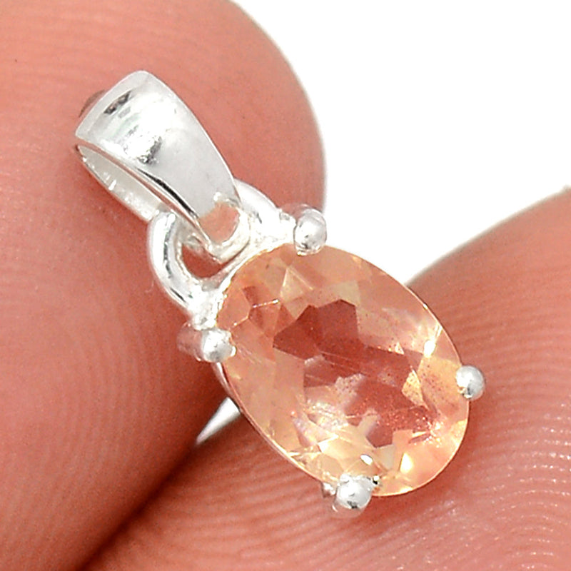 0.6" Claw - Sunstone Faceted Pendants - SSFP50