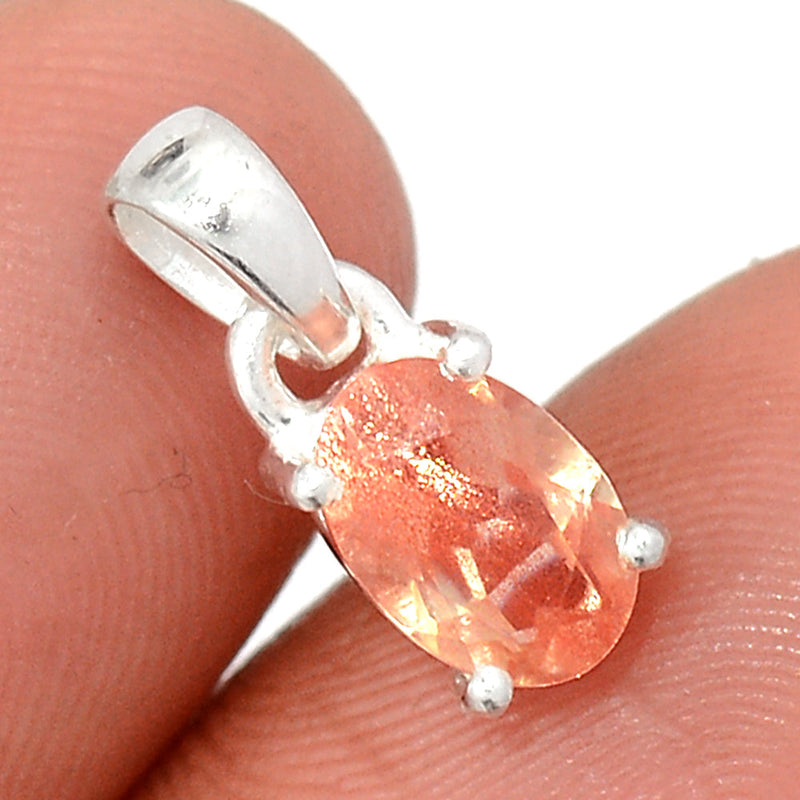0.6" Claw - Sunstone Faceted Pendants - SSFP54