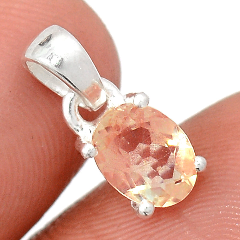 0.6" Claw - Sunstone Faceted Pendants - SSFP56