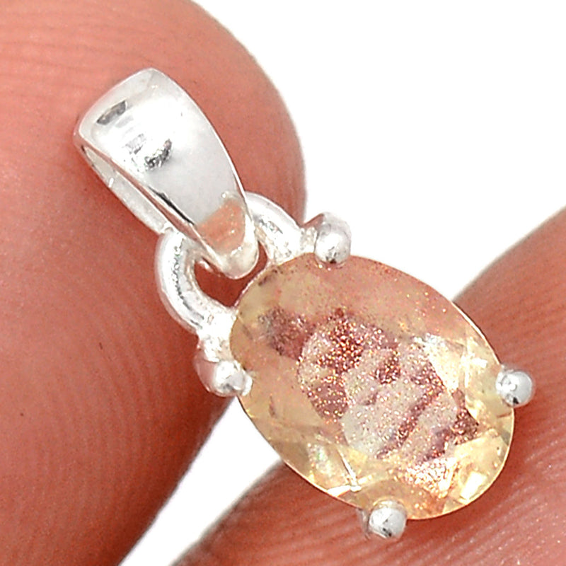 0.6" Claw - Sunstone Faceted Pendants - SSFP57