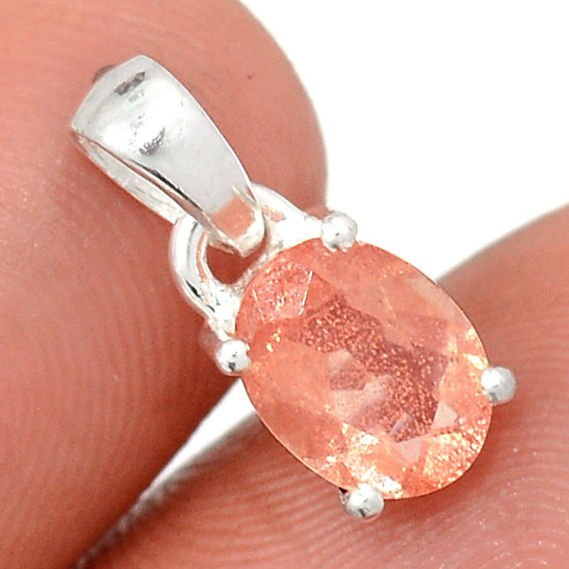 0.6" Claw - Sunstone Faceted Pendants - SSFP64
