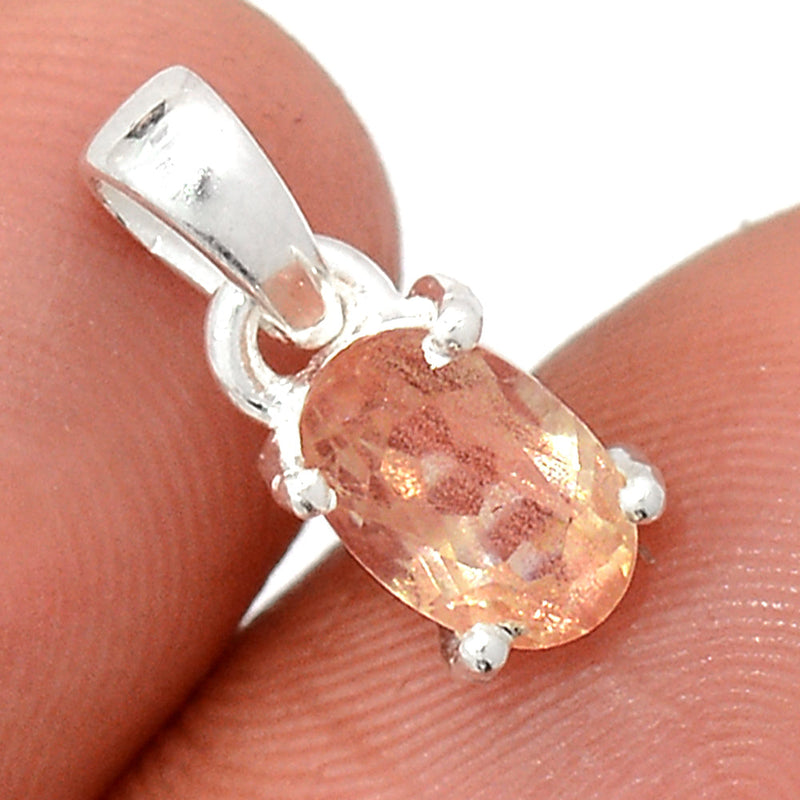 0.6" Claw - Sunstone Faceted Pendants - SSFP66