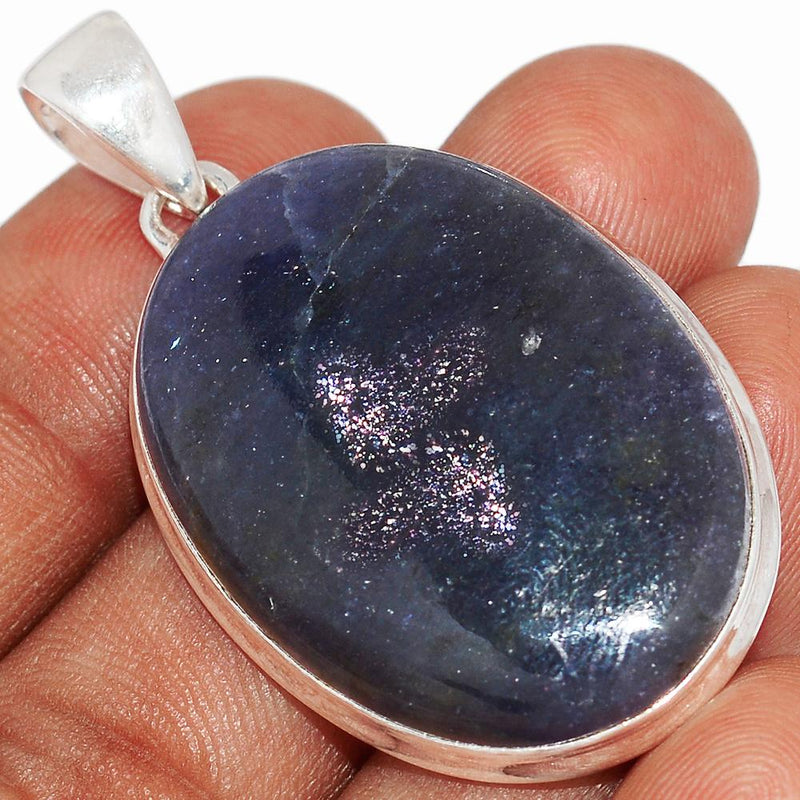 1.8" Sunstone In Iolite Pendants - SSIP367