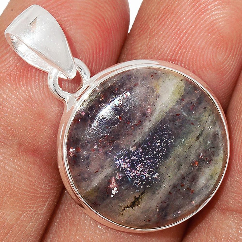 1.2" Sunstone In Iolite Pendants - SSIP401