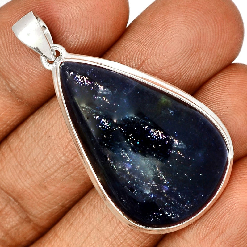 1.8" Sunstone In Iolite Pendants - SSIP530