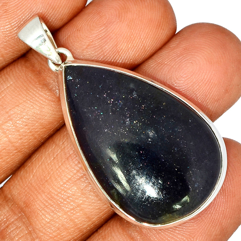 1.8" Sunstone In Iolite Pendants - SSIP622
