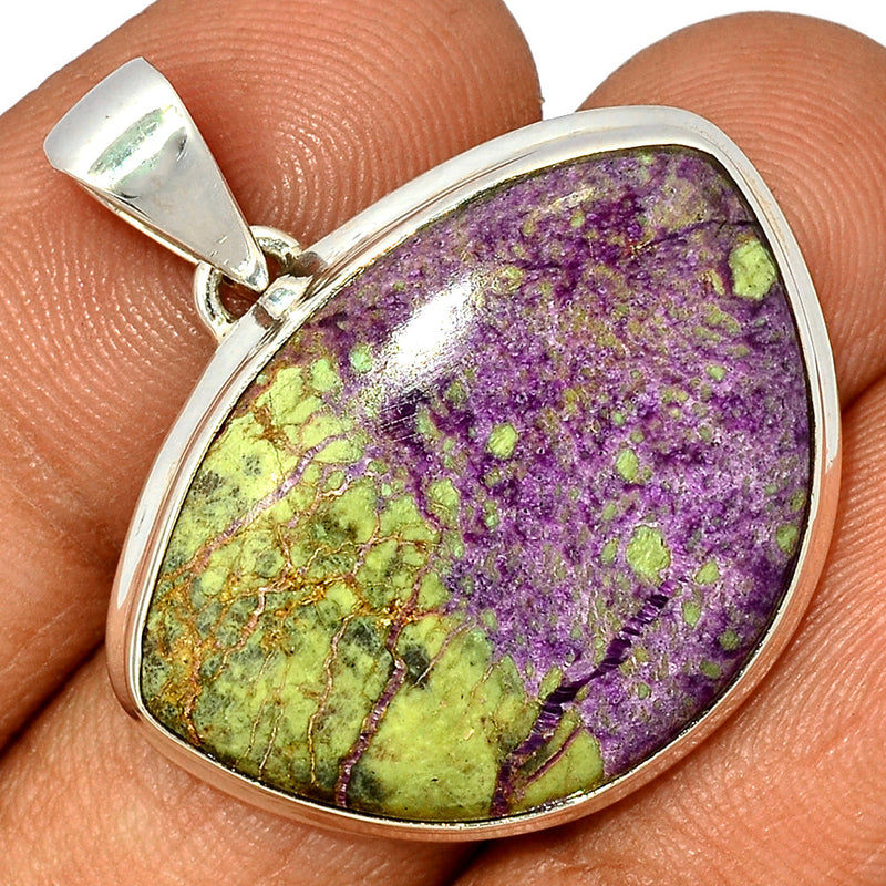 1.3" Stichtite With Serpentine Pendants - SWSP191